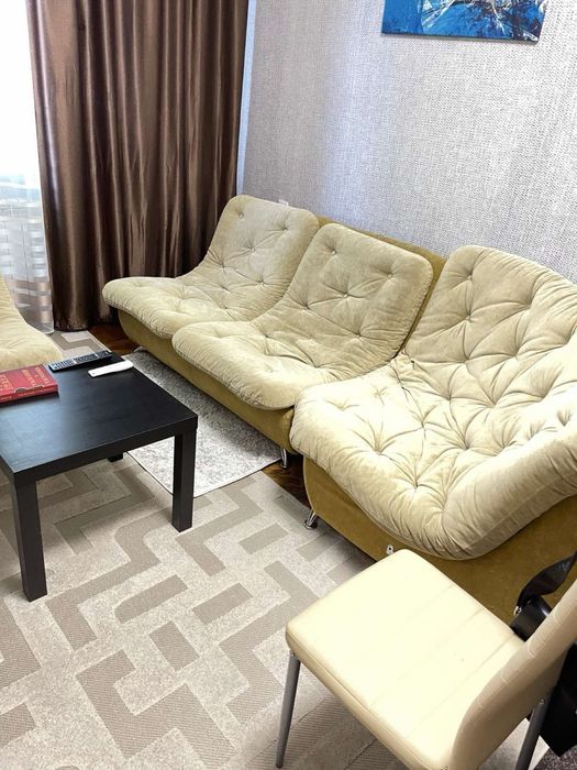 Продам затишну кімнату 17,3 м² у Боярці. Меблі та техніка залишаються!