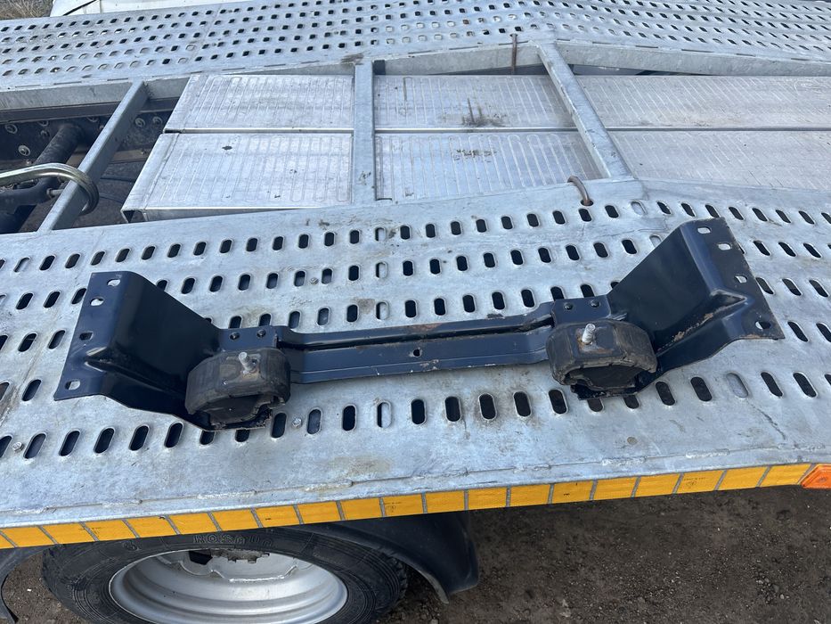 Продам траверса газель бізнес під двигун 4216 cummins 2.8