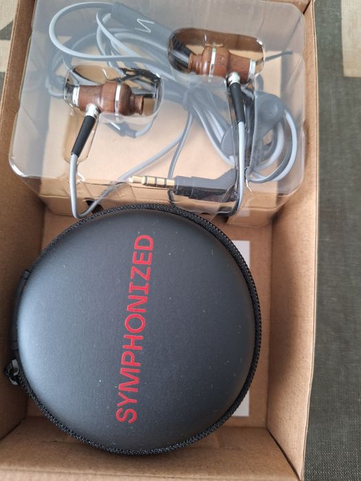 Auriculares / In-ear headphones