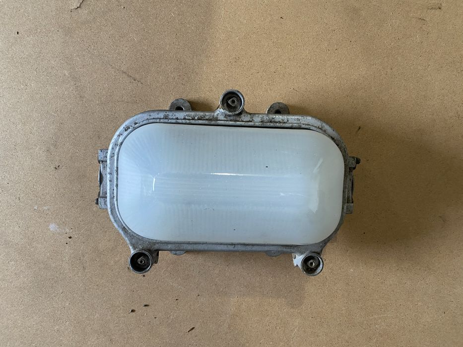 Світильник плафон герметичний вологозахисний