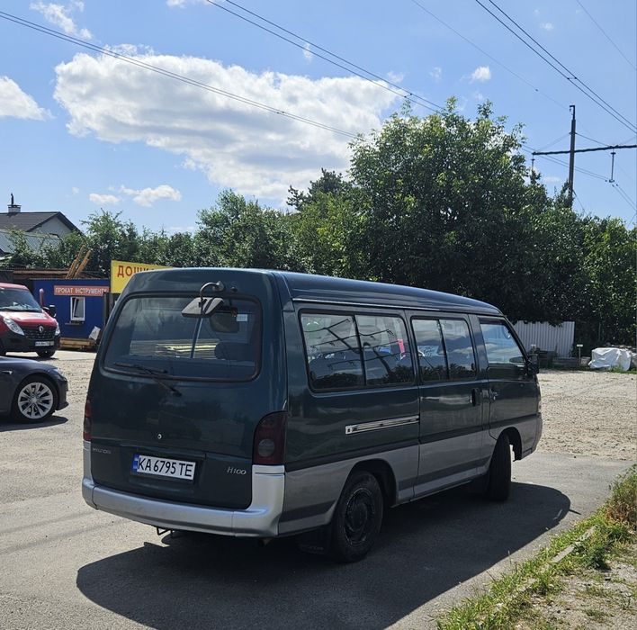 HYUNDAI H 100  пасажир