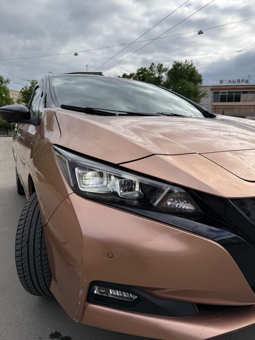 Nissan Leaf 2021 62 KW SV