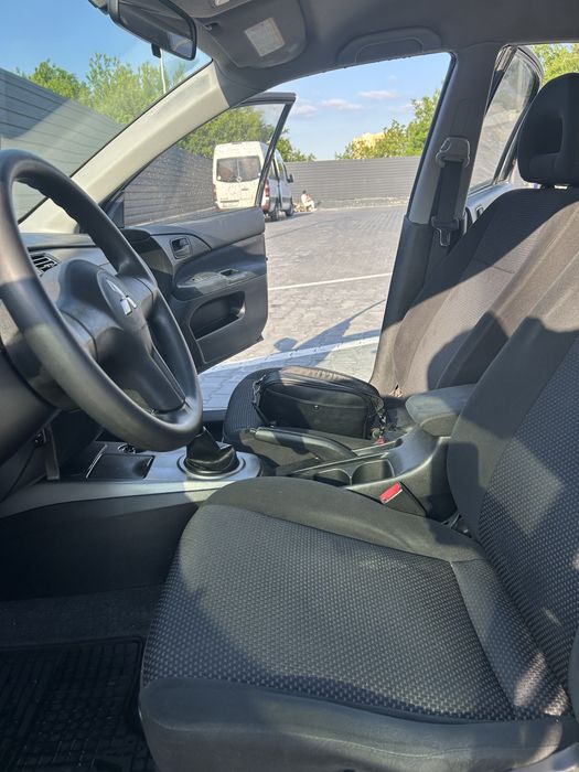 Mitsubishi Lancer IX (9)2008 Газ/Бензин