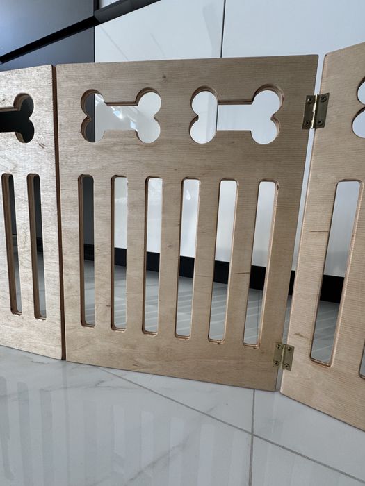 Перегородка для собак. Ограждение для собак. Клетка для собак