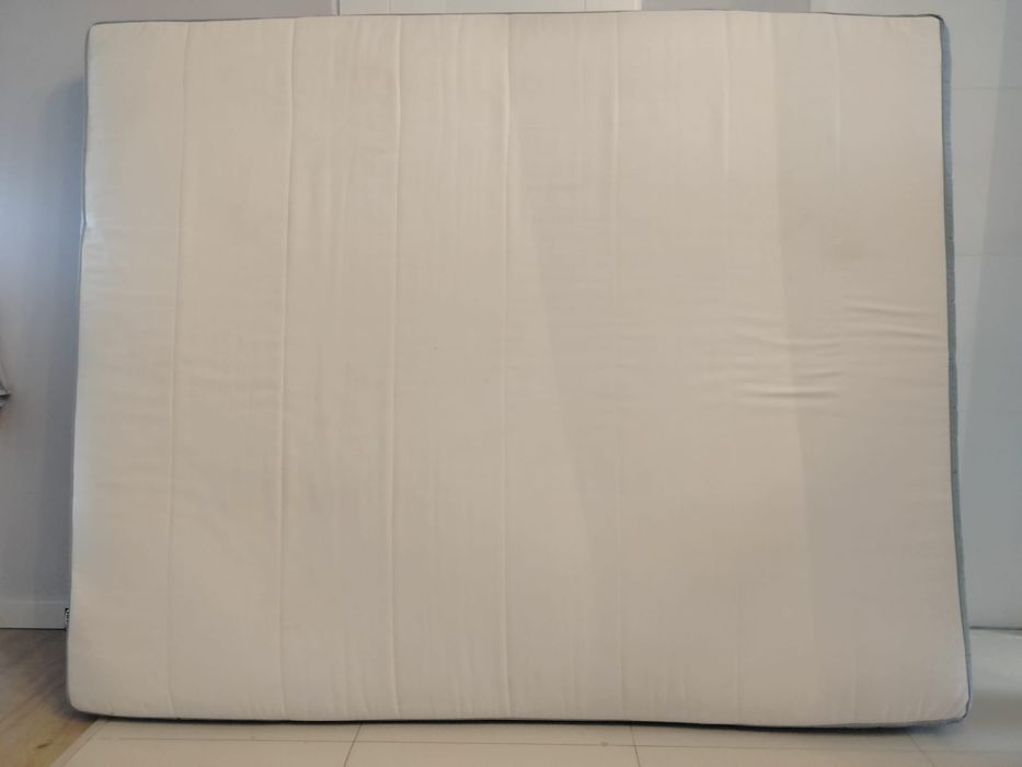 Materac 160 cm x 200 cm  Ikea.