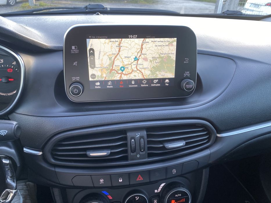 FIAT TIPO 1.3D 95cv GPS + Camara