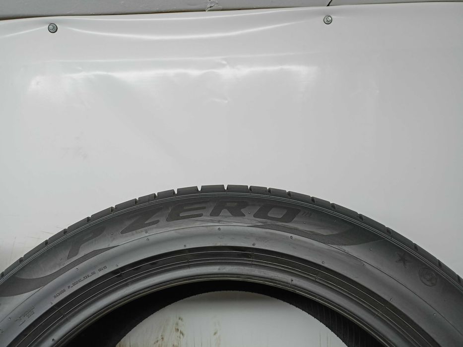 Pirelli Pzero RSC 305/40/20 275/45/20 2022rok112/110Y 7,4/6,9mm (3102)