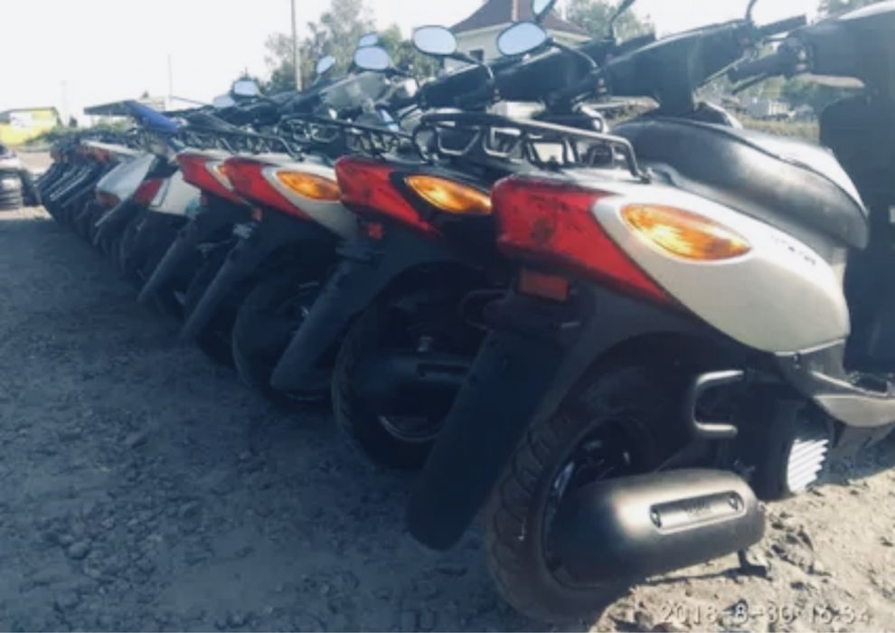 Скутера З контейнера Honda, Dio