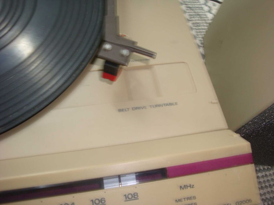 stereo music center Sanyo