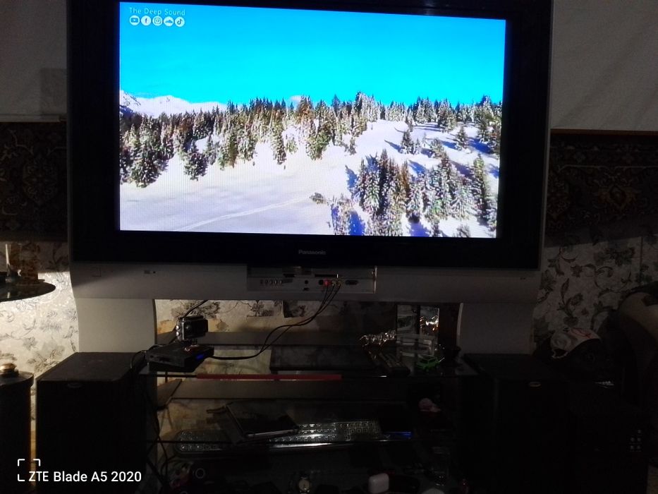 Panasonic 42 продам срочно