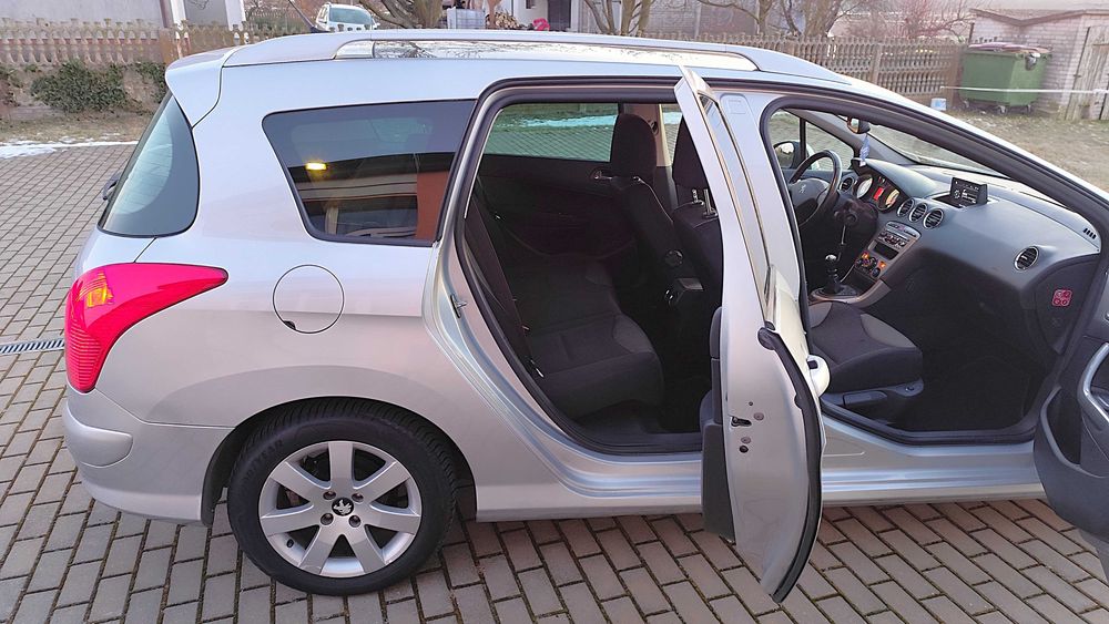 Peugeot 308 LIFT 1.6HDI 112KM 2012rok Stan BDB