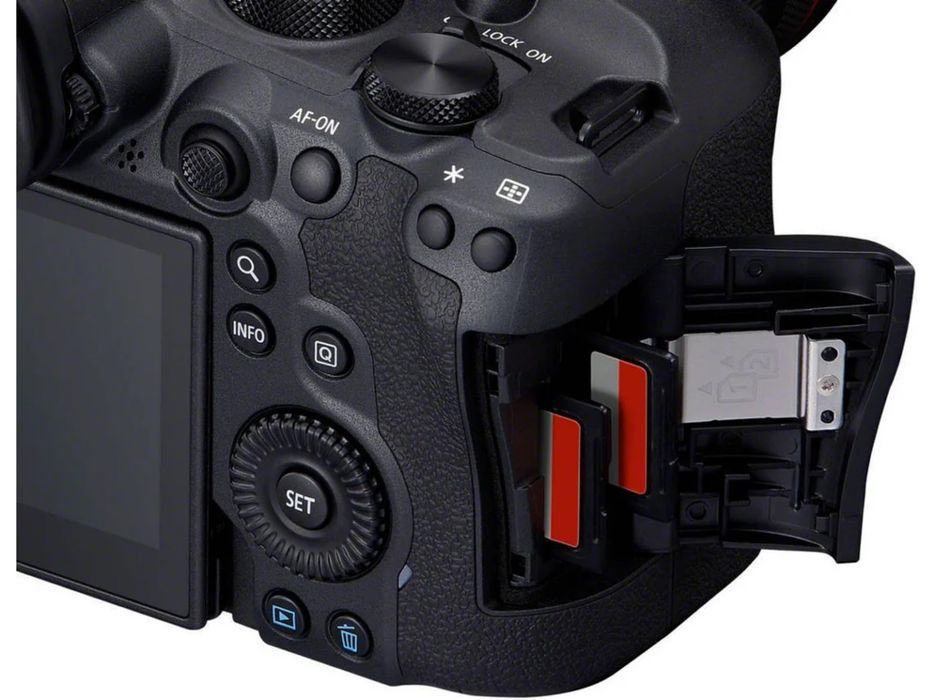 CANON EOS R6 Mark II + RF24-105 F4-7.1 IS STM