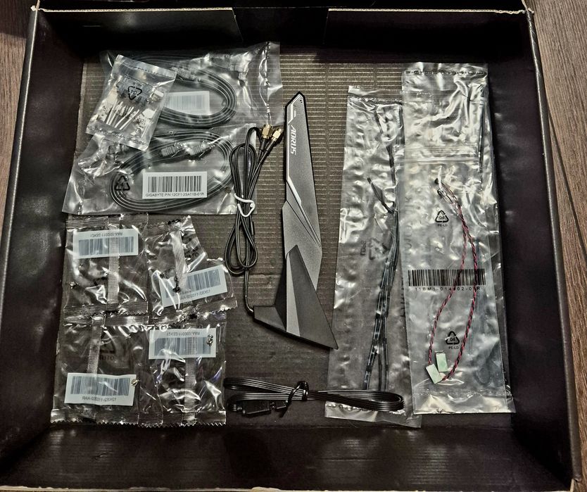 Материнська плата Gigabyte Z690 Aorus Master