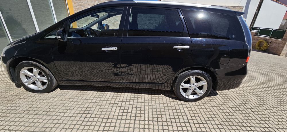 Carrinha mitsubishi grandis 2.0