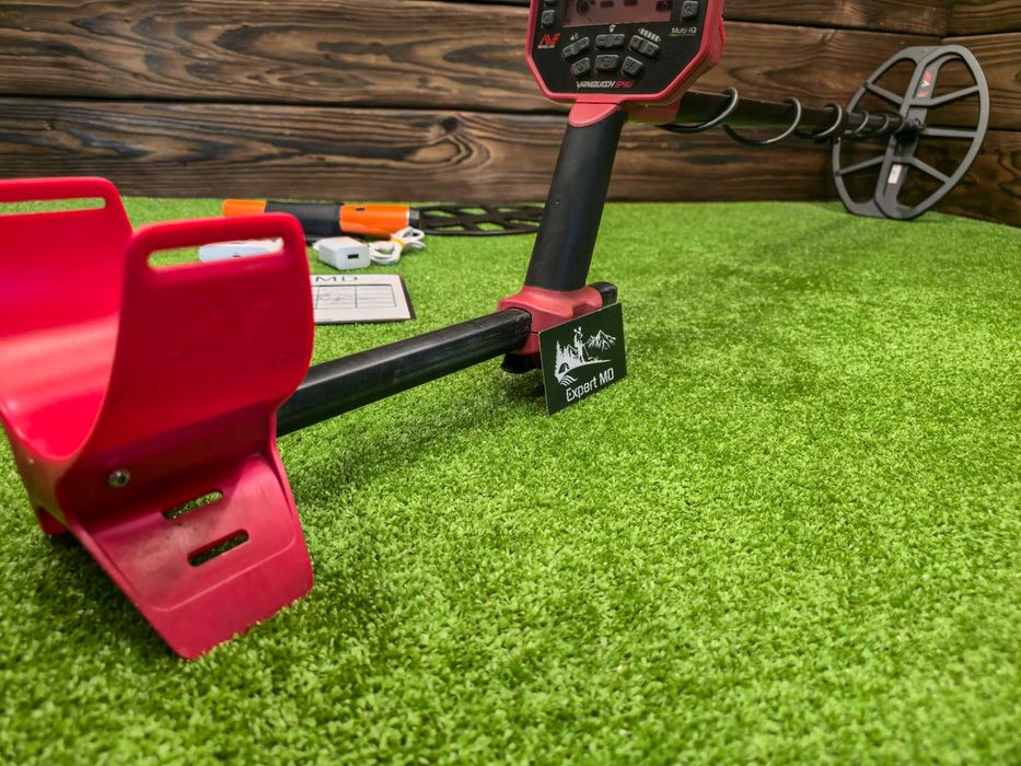 Металошукач Minelab Vanquish 540 Multi-IQ + пін.