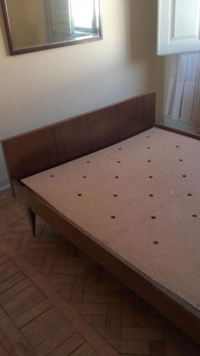 Cama de casal vintage