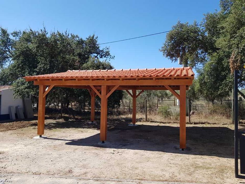 telheiro em madeira - Madeira&Conforto - tlh.2g.13