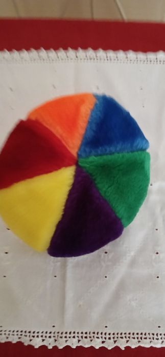 Bola peluche com som