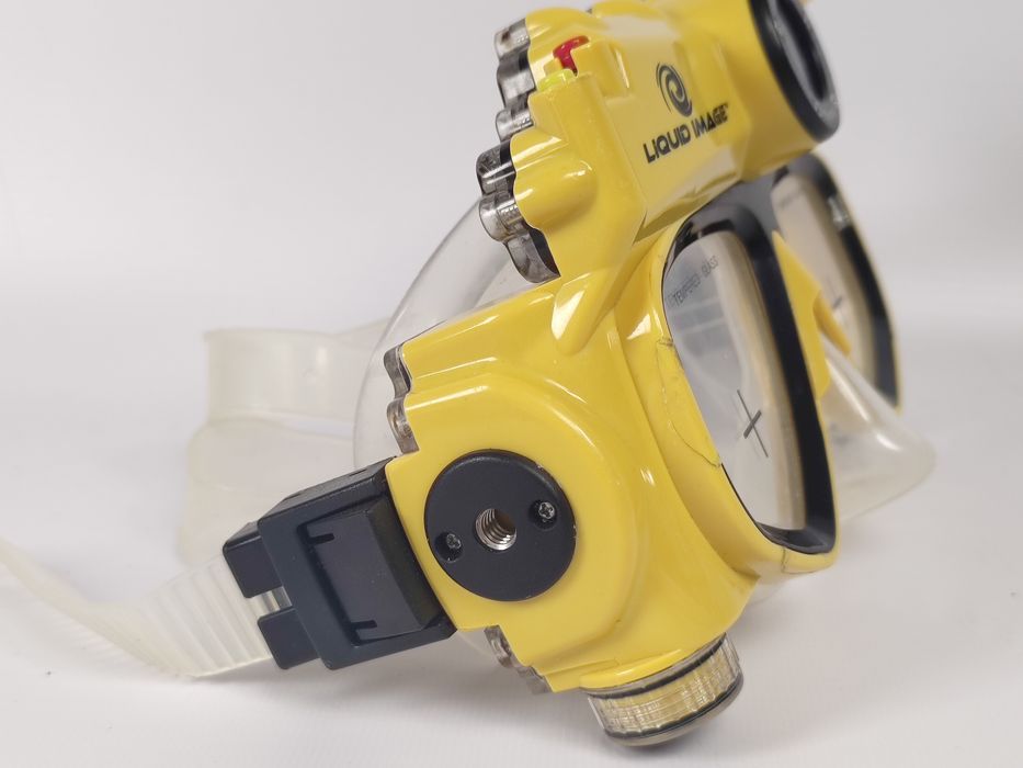 Маска для дайвінгу з вбудованою камерою для підводної зйомки