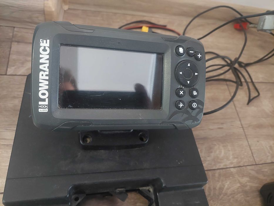 Echosonda Lowrance hook 4 gps