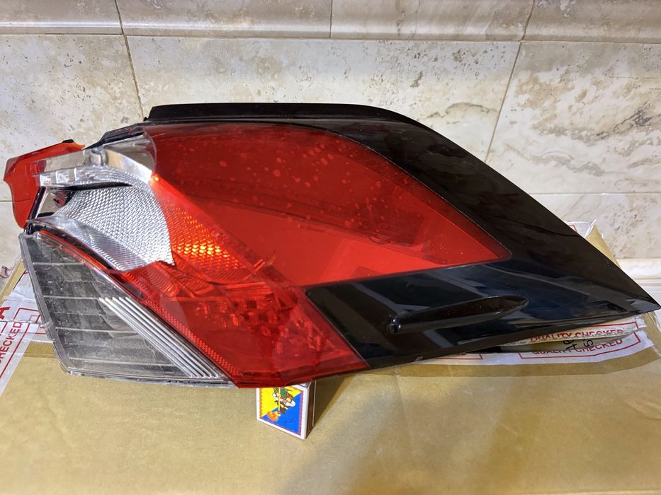 Toyota rav4 фара 2019+