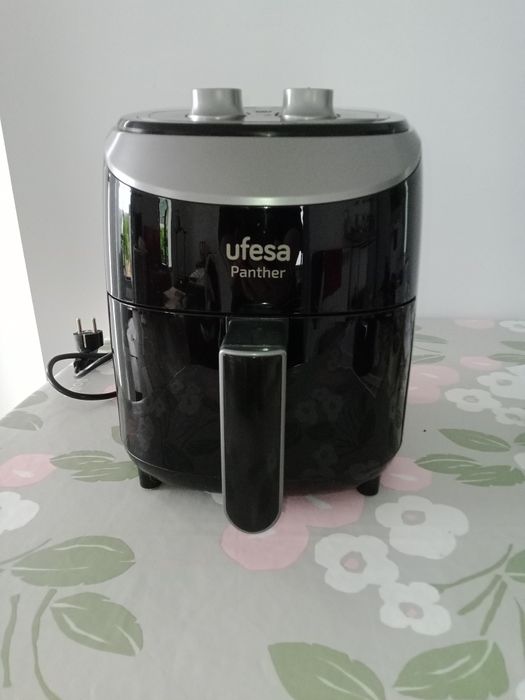 Air fryer ufesa praticamente nova