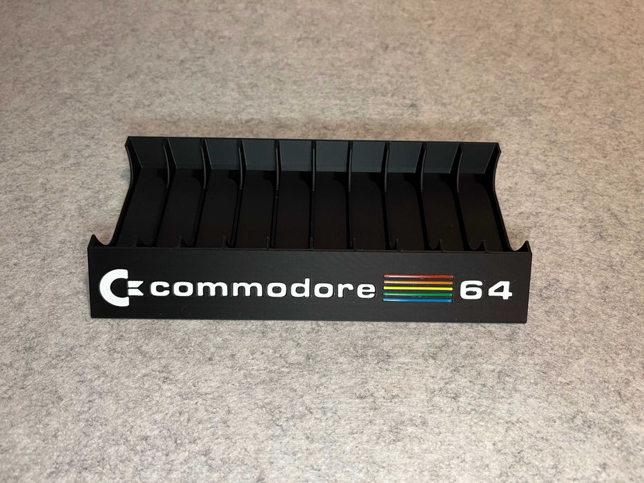 Stojak podstawka na 10 gier Commodore 64