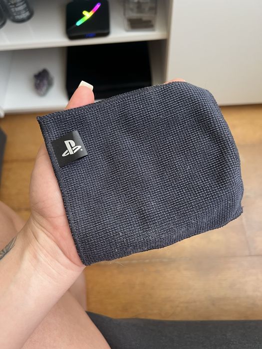 PS4 500 GB + 2 Comandos + 6 Jogos