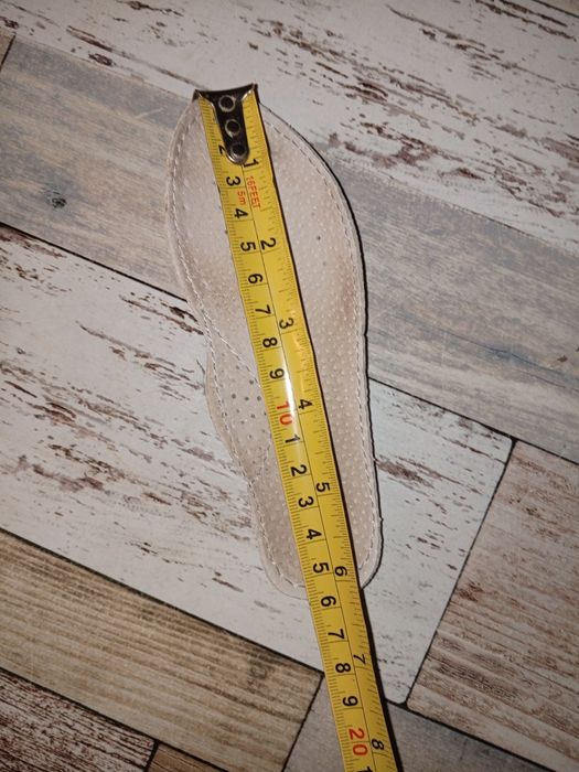 Кросівки на хлопчика 24