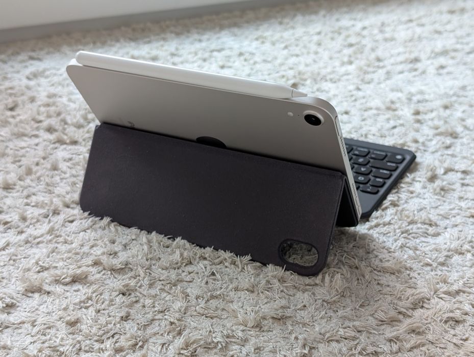 iPad mini (A17 Pro) Wi-Fi 128GB + Etui z klawiaturą + rysik