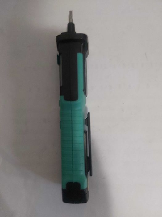Detector de tensão sem contacto