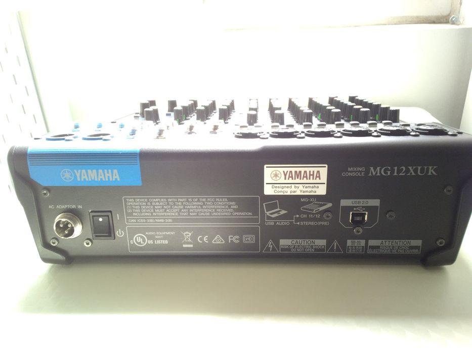 Mesa de mistura Yamaha MG12XUK