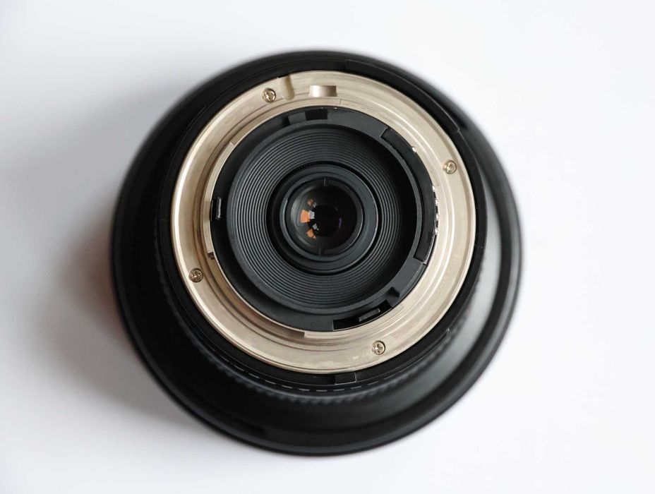 Об'єктив Samyang 8 mm для Nikon