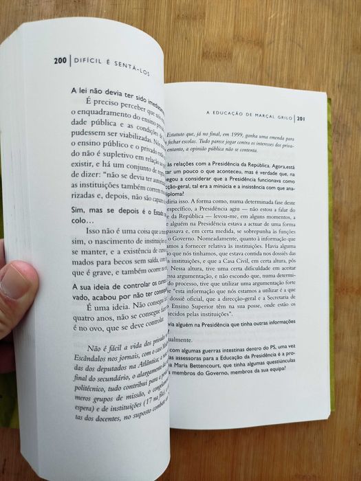 Difícil é Sentá-los A Educação de Marçal Grilo