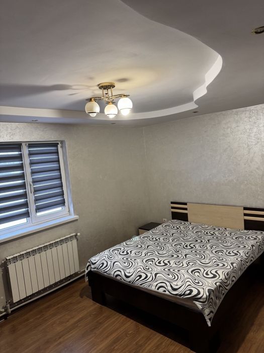 Житло Плай! Здається затишний будинок без господарів.