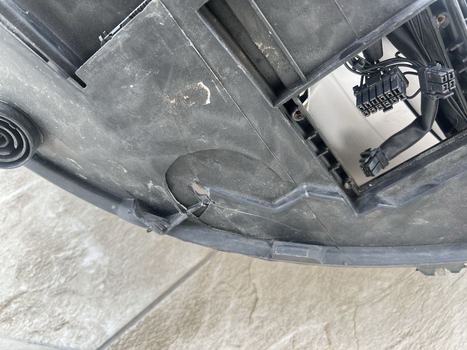 Lewa lampa leon lift xenon europa oryginał