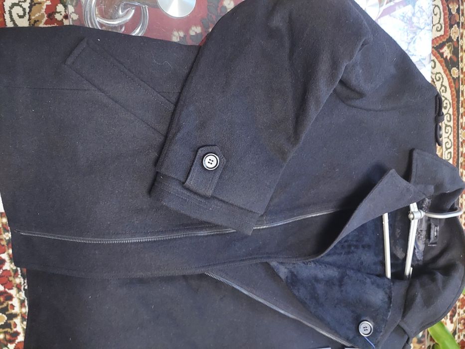 Продам чоловіче пальто