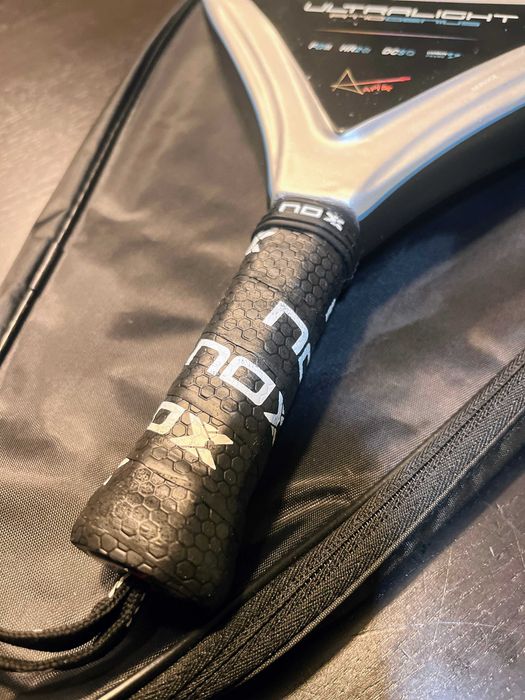 NOX AT10 Genius Ultralight 2025 + capa luxury