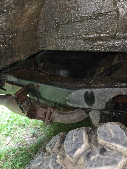 2x  Hyundai Galloper 3D 1999r 2.5