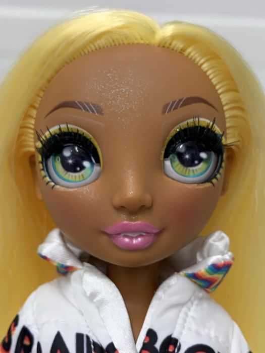 Lalka rainbow high winter break modowa kolekcjonerska Sunny Madoson