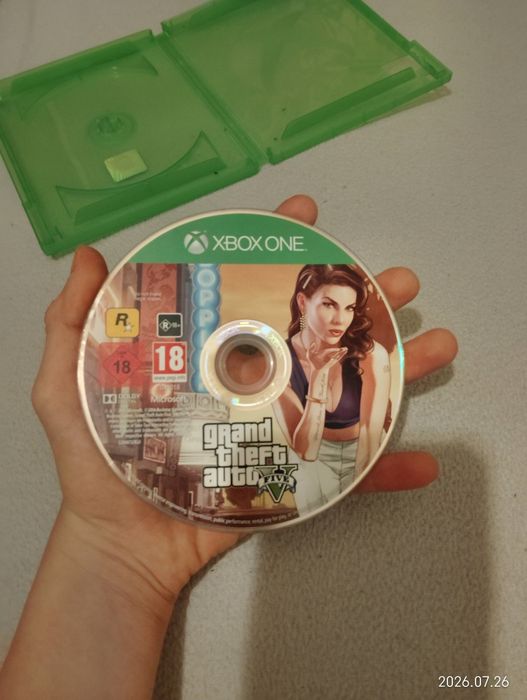 Gra gta5 płyta di xboxa one s I inne wersję