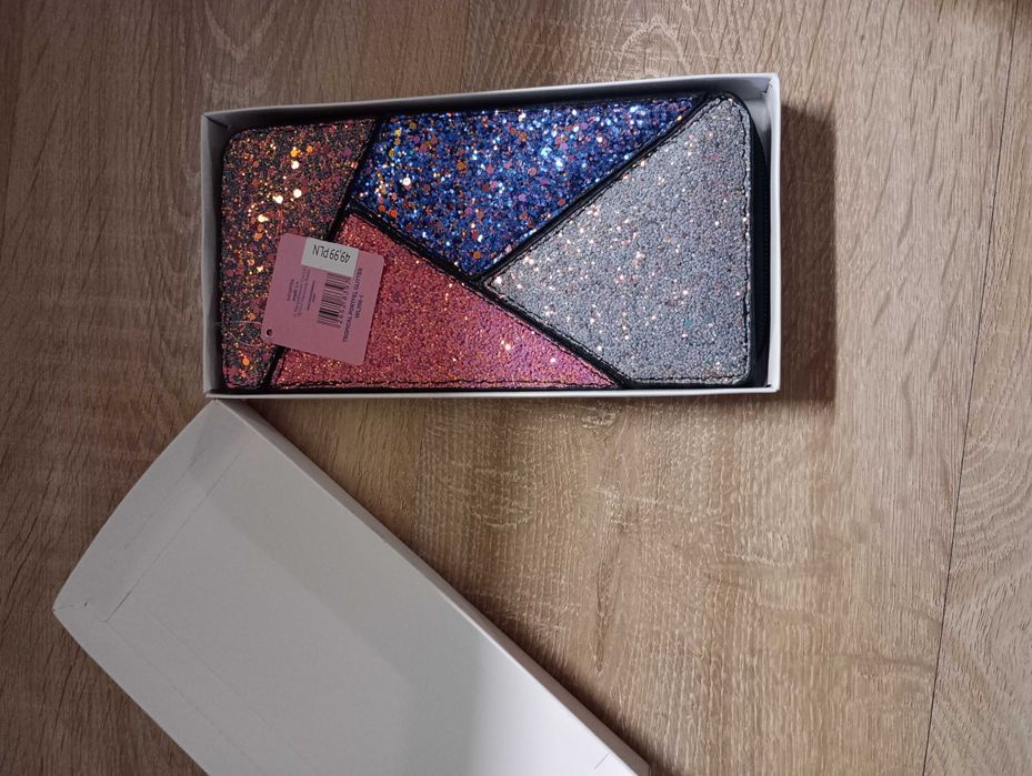 Portfel damski nowy tanio