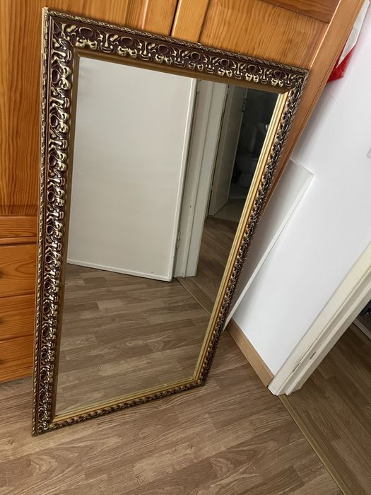 Espelho decorativo de sala ou de entrada de casa