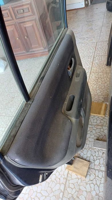 Portas traseiras Mitsubishi Pajero