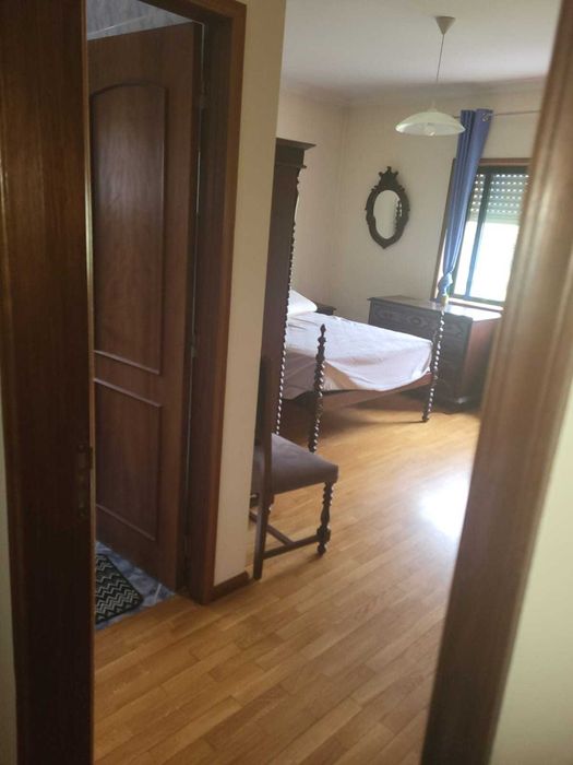 Arrenda-se Apartamento T3 a 700 mts da CESPU, Gandra, Paredes