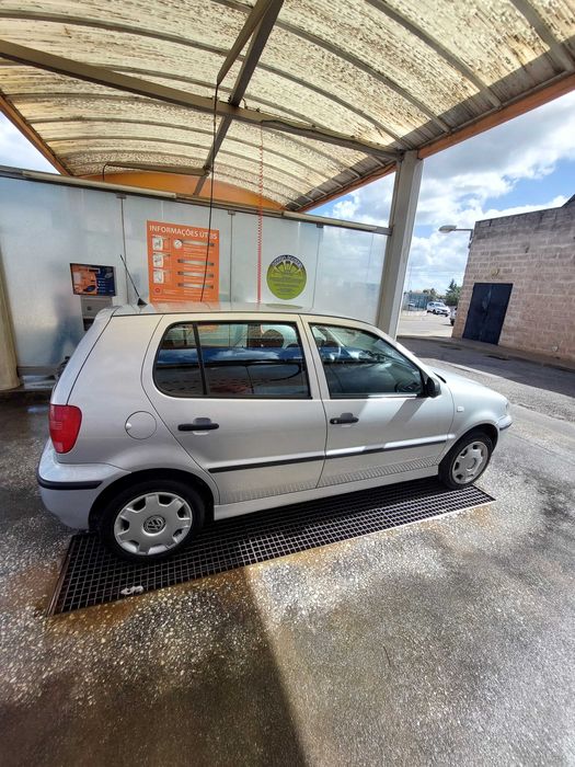 VW Polo 1.0 bom estado