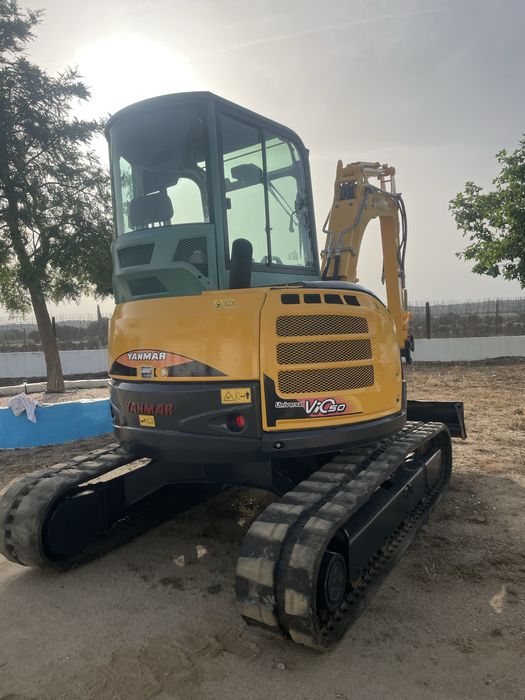 Mini giratoria yanmar vio 50