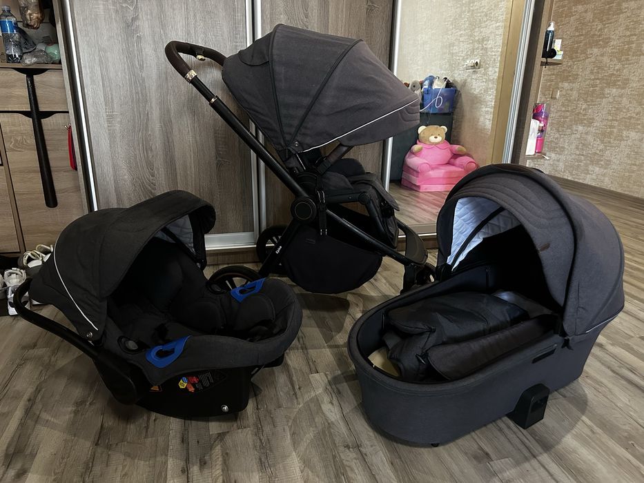 Коляска, візок Carrello Epica 3 в 1