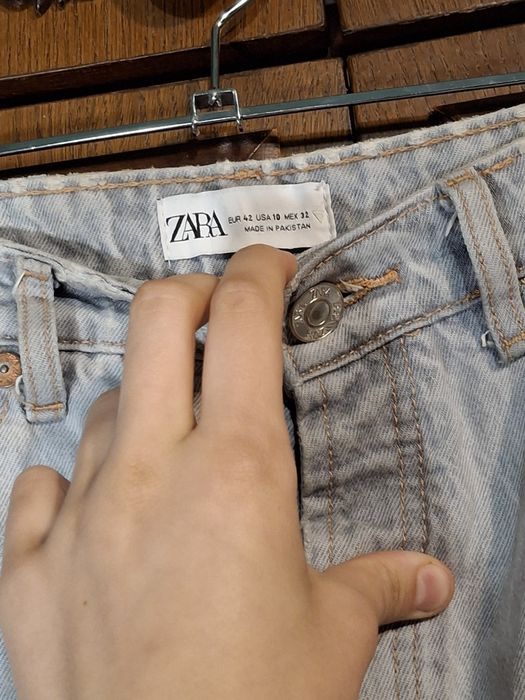 Світло голубі джинси Zara / джинси мом