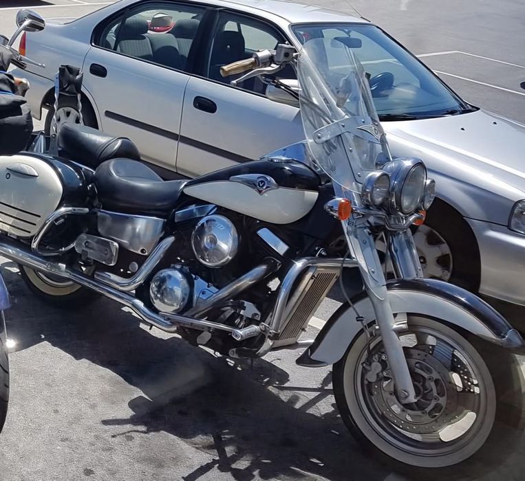 kawasaki vulcan 1500 classic tourer
